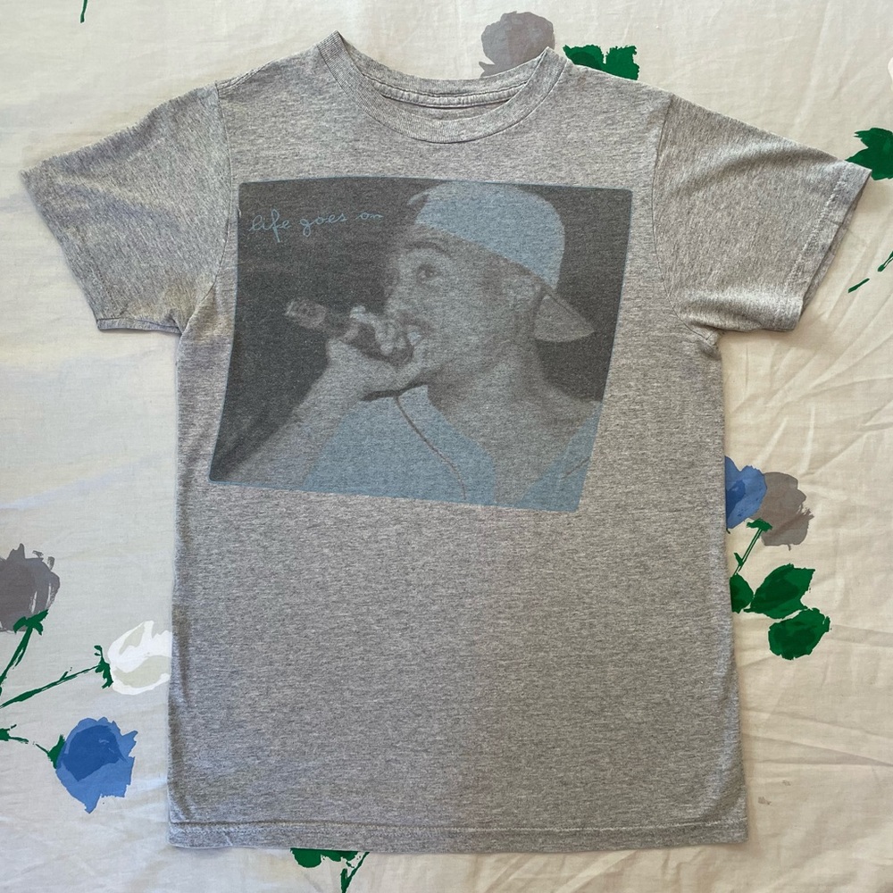 Vintage Small gray Tupac Life Goes On tee